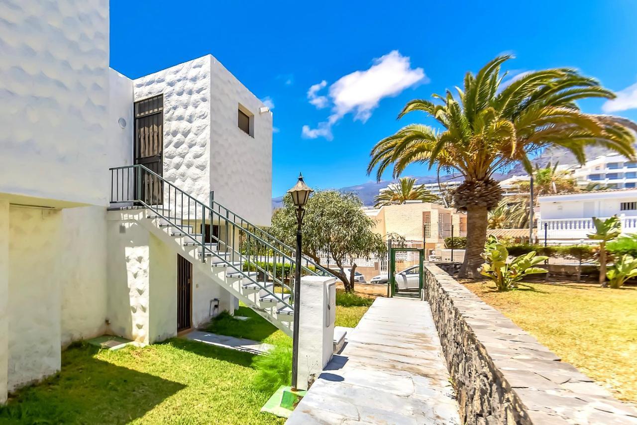 Apartment Near Playa De Las Americas With Wifi And Pool, Tenerife Sur Luaran gambar