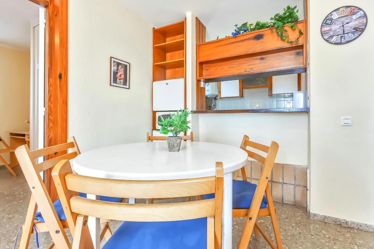 Apartment Near Playa De Las Americas With Wifi And Pool, Tenerife Sur Luaran gambar